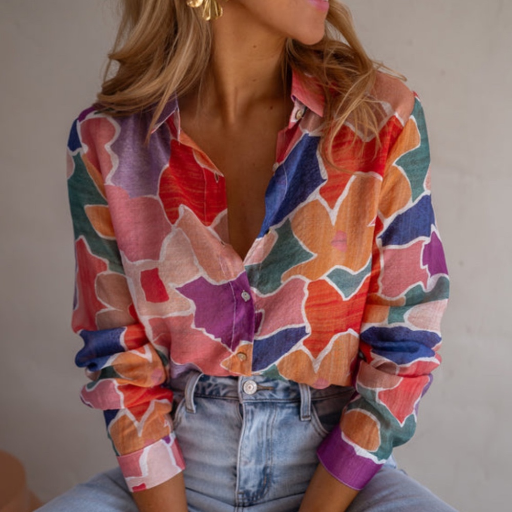 Colorful Button Down Blouse | Easy Clothes | Size Medium